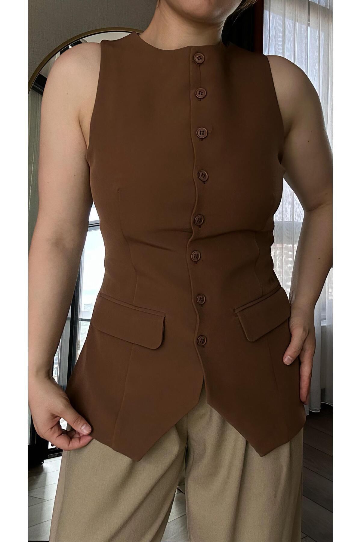 Düğmeli Double Kumaş Yelek