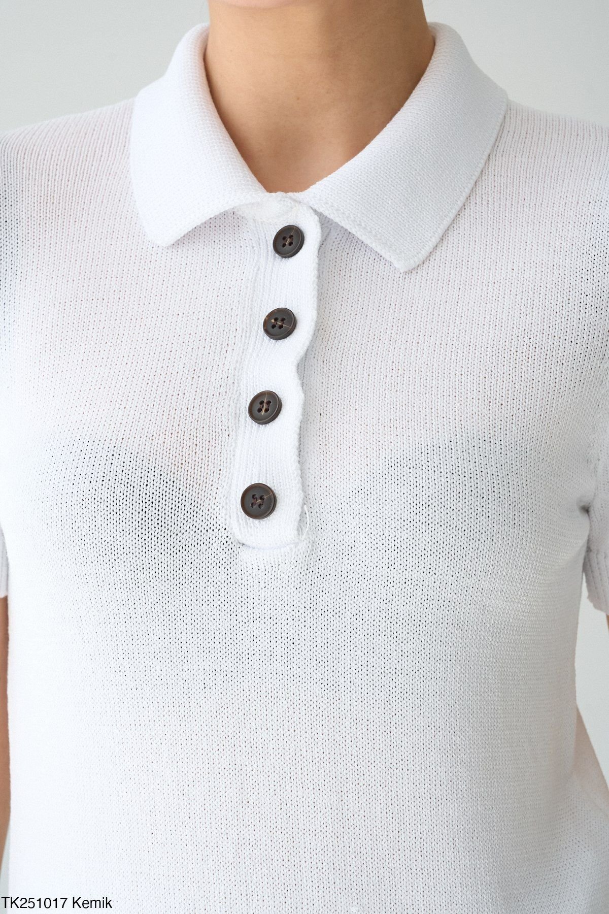 Düğmeli İnce Triko Bluz