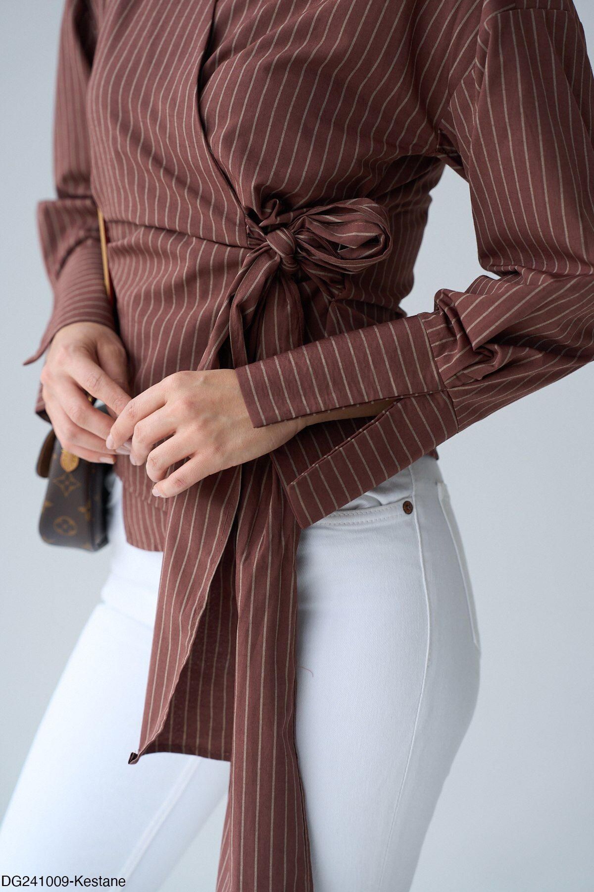 Yandan Bağlamalı Çizgili Gömlek Kahverengi - L