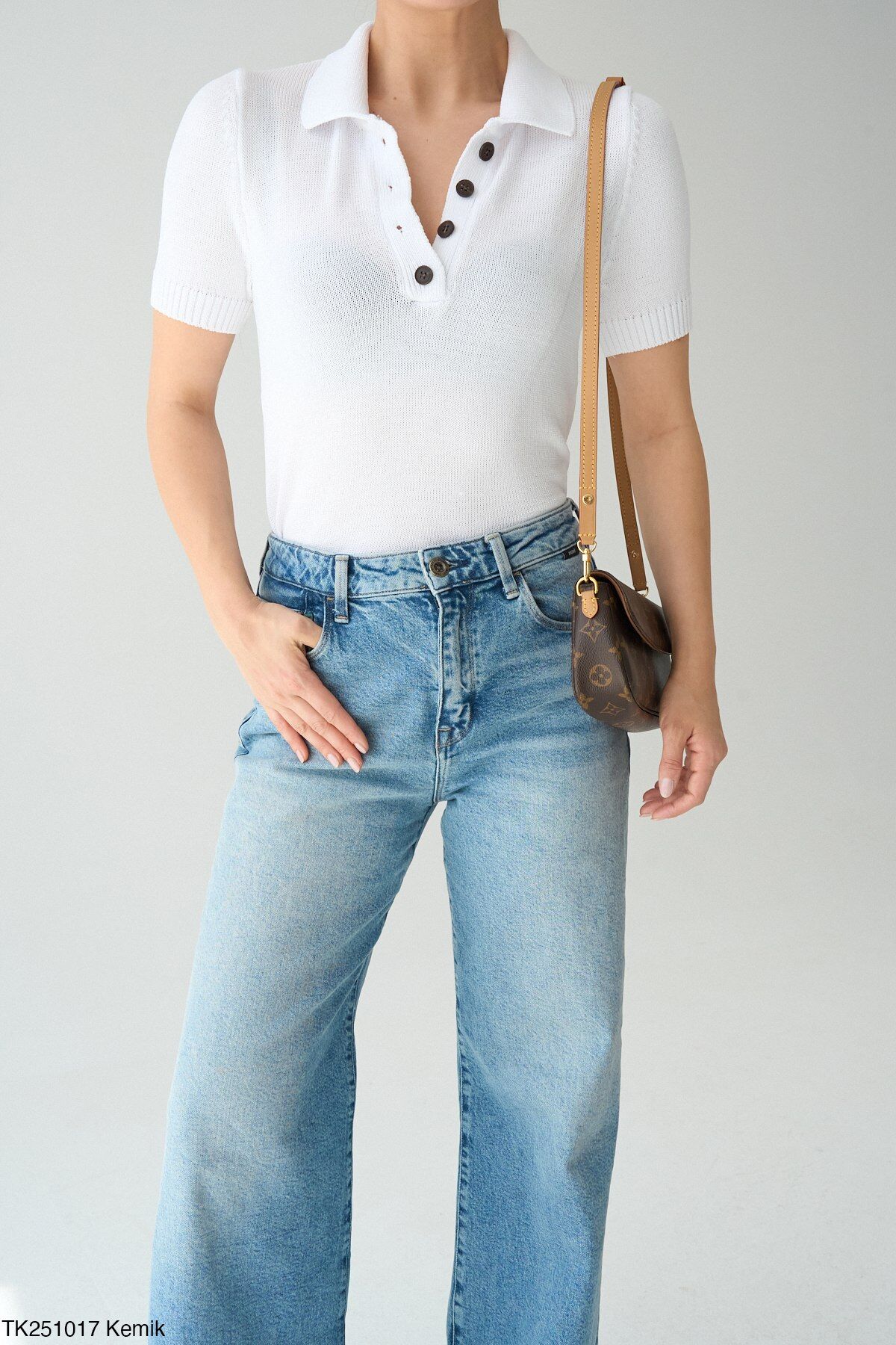 Düğmeli İnce Triko Bluz Beyaz - STD