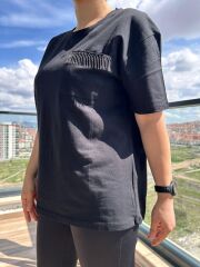 Siyah Zincir Detaylı T-shirt