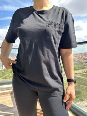 Siyah Zincir Detaylı T-shirt