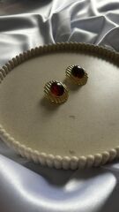 Altın Renk Taşlı Tasarım Küpe Kahverengi