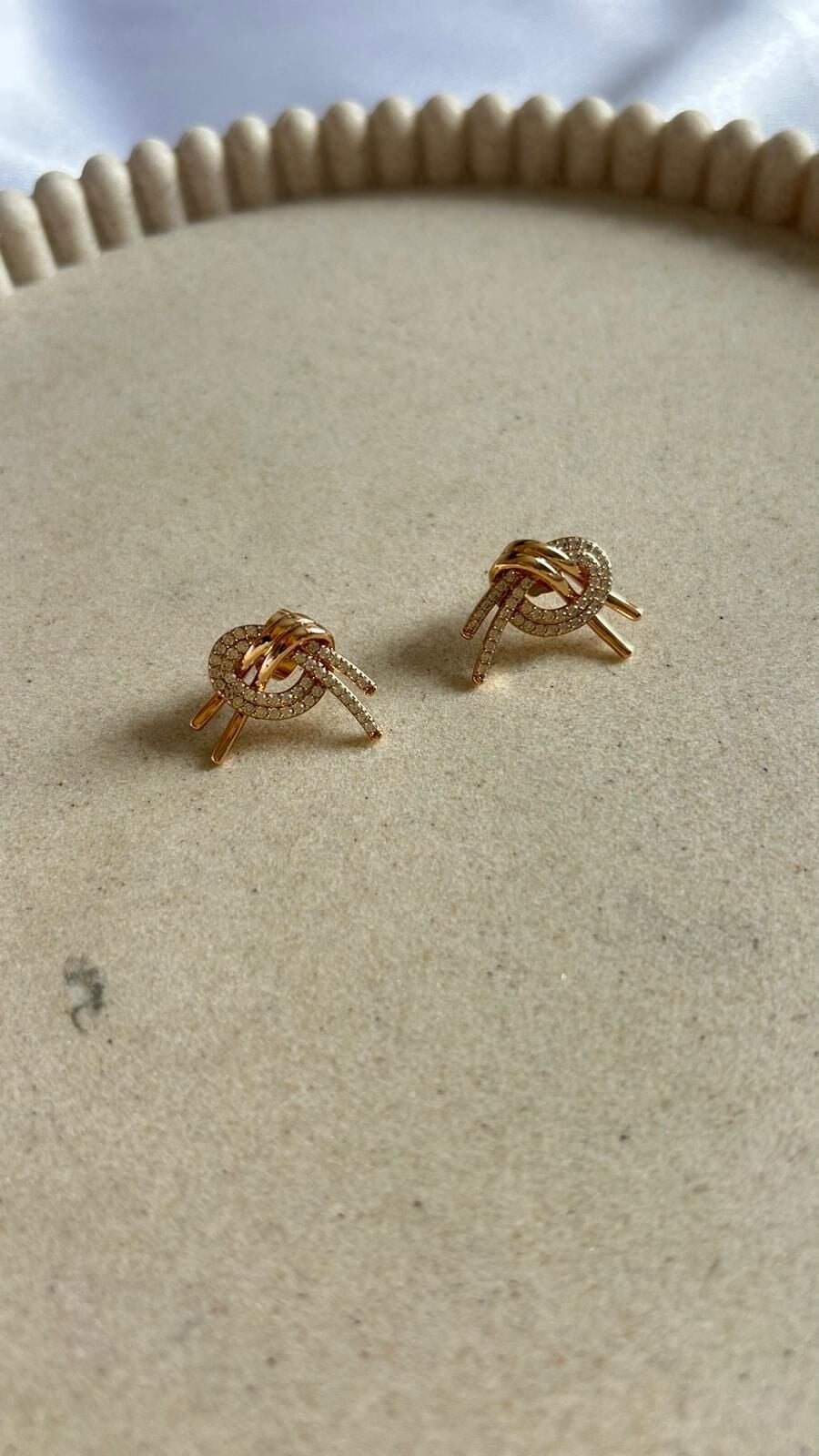 Xuping Taşlı Küpe