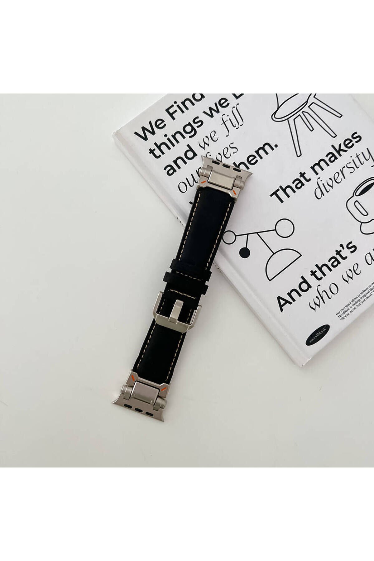 Watch 44mm BSAY- KRD-114 Metal Başlıklı Suni Deri Kordon-Açık Kahve Siyah