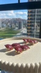 Bordo Taş Detaylı Vintage Küpe Bordo