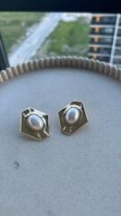 İnci Detaylı Geometrik Küpe Gold